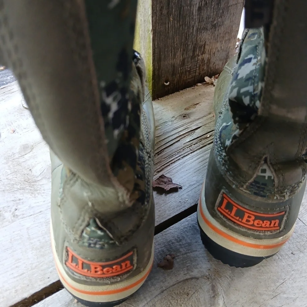 LL Bean Women’s Faux Fur Lined Camouflage Tek Primaloft  Boots Size 6